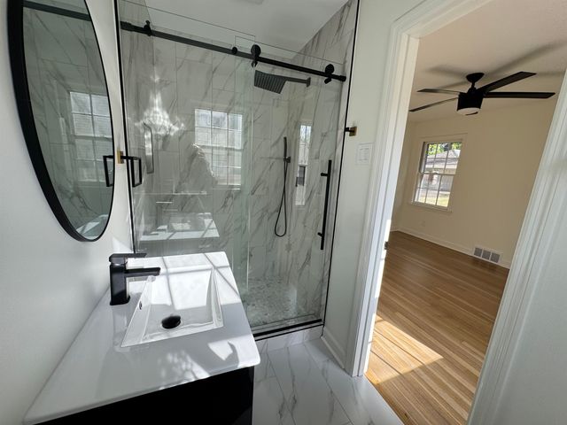 5483 BRANTFORD RD, Memphis, TN 38120