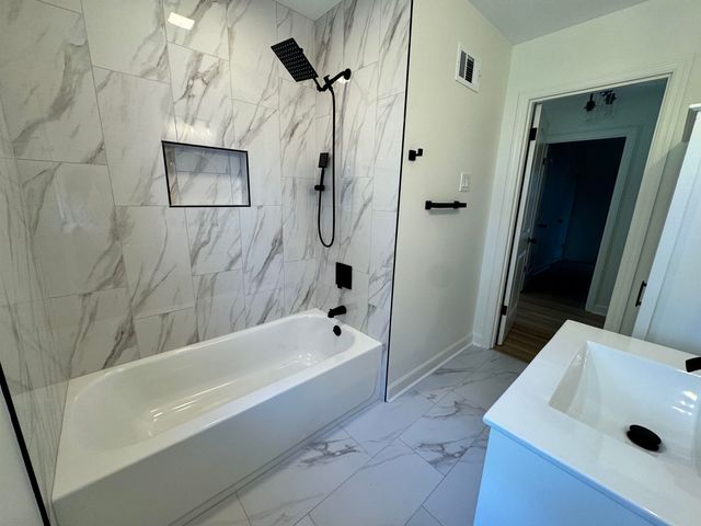 5483 BRANTFORD RD, Memphis, TN 38120