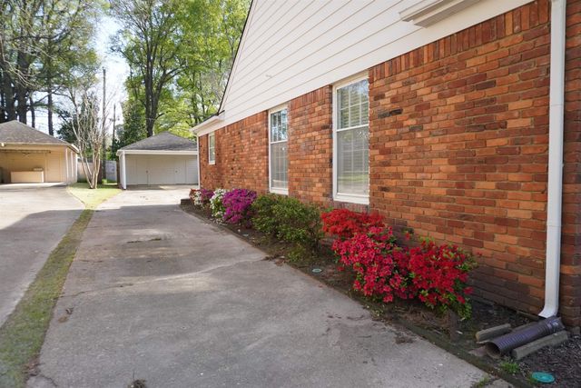 5483 BRANTFORD RD, Memphis, TN 38120