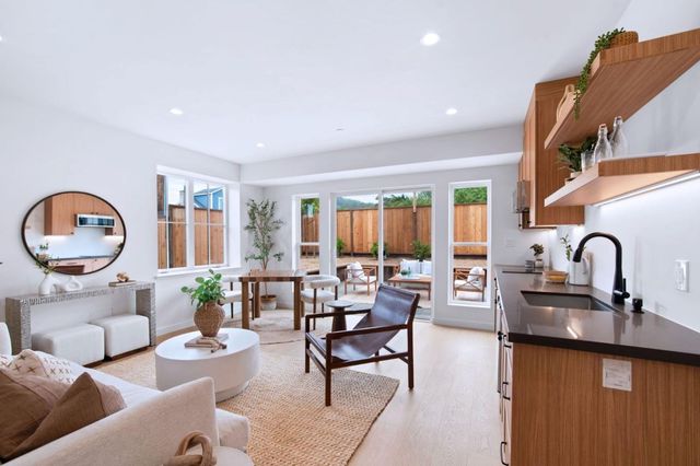 200 Columbus Street, El Granada, CA 94018