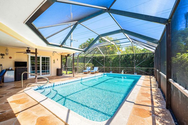 1110 SW 9th Avenue, Boca Raton, FL 33486