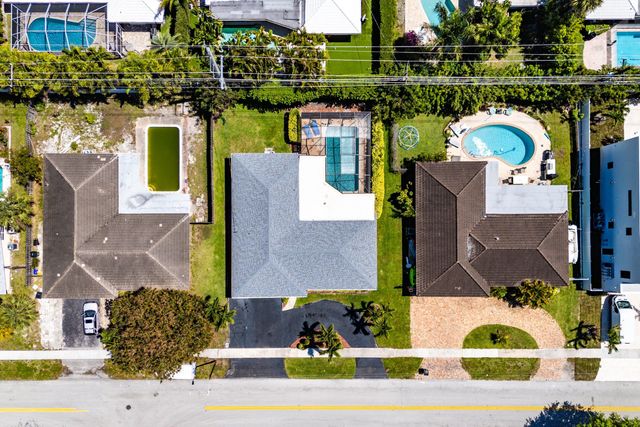 1110 SW 9th Avenue, Boca Raton, FL 33486