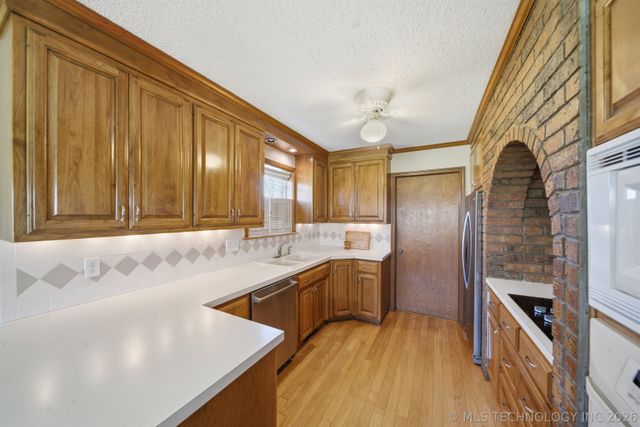 9160 N 153rd East Avenue, Owasso, OK 74055