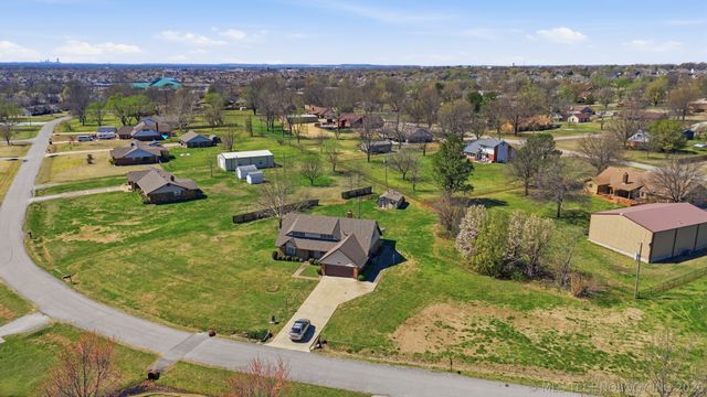 9160 N 153rd East Avenue, Owasso, OK 74055