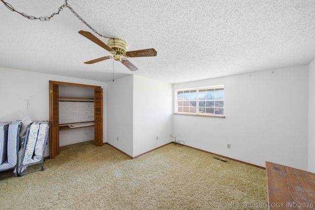 9160 N 153rd East Avenue, Owasso, OK 74055