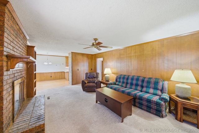 9160 N 153rd East Avenue, Owasso, OK 74055