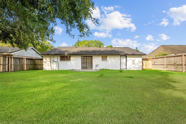 12203 Ryewater Drive, Houston, TX 77089