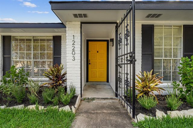 12203 Ryewater Drive, Houston, TX 77089