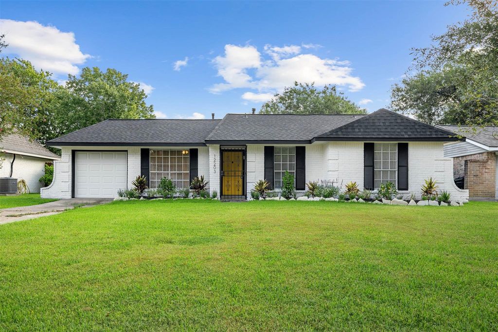 12203 Ryewater Drive, Houston, TX 77089