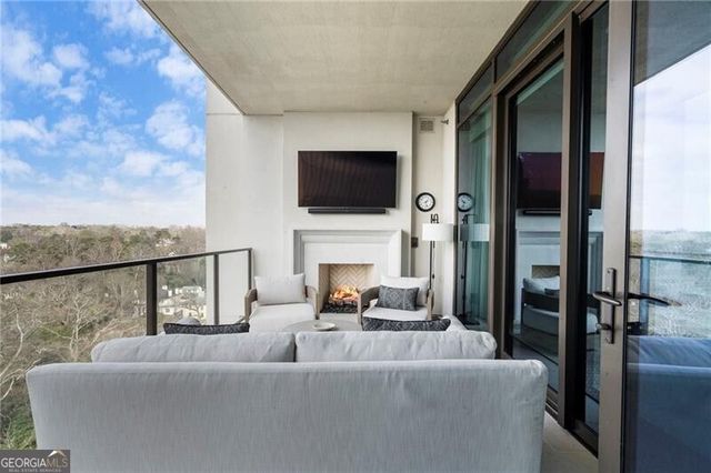 2520 Peachtree Road W 1203, Atlanta, GA 30305