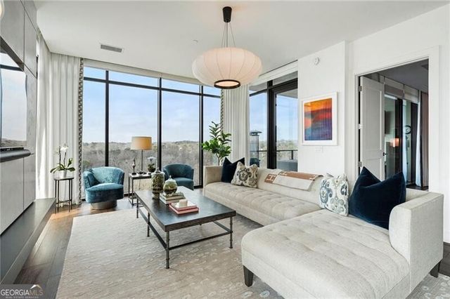 2520 Peachtree Road W 1203, Atlanta, GA 30305