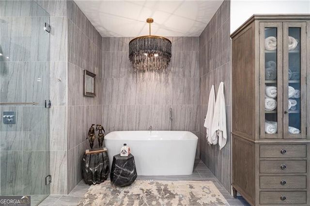 2520 Peachtree Road W 1203, Atlanta, GA 30305