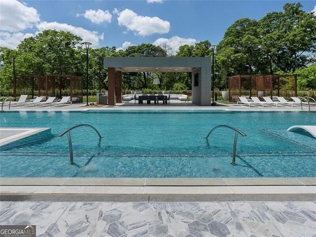 2520 Peachtree Road W 1203, Atlanta, GA 30305