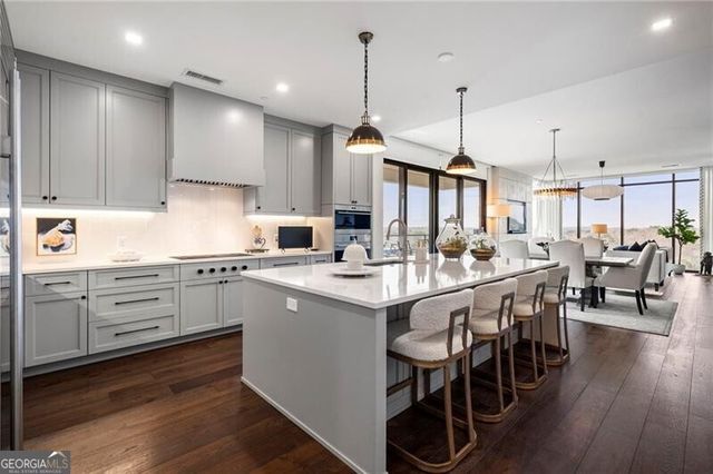 2520 Peachtree Road W 1203, Atlanta, GA 30305