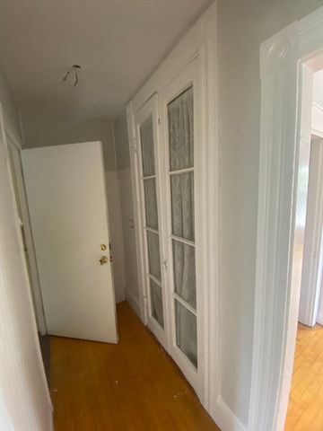 64 Atlantic St 2, Lynn, MA 01902