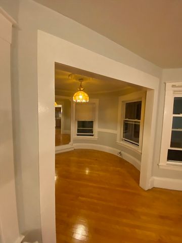 64 Atlantic St 2, Lynn, MA 01902