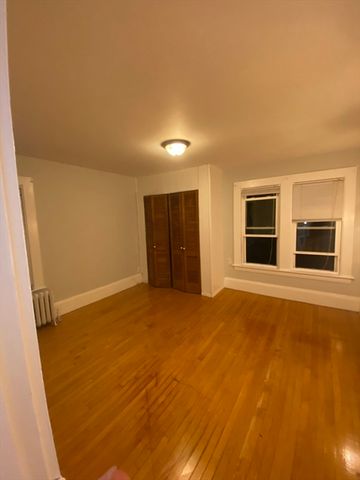 64 Atlantic St 2, Lynn, MA 01902