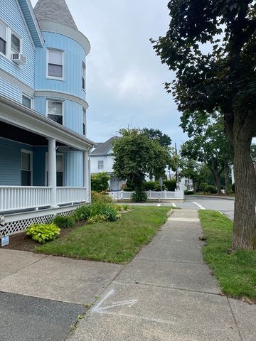 64 Atlantic St 2, Lynn, MA 01902