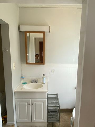 64 Atlantic St 2, Lynn, MA 01902