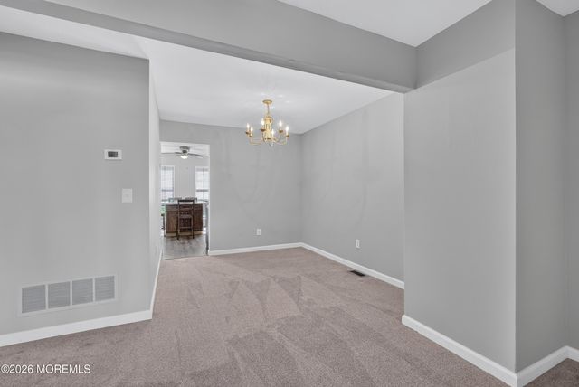 405 Bent Trail 1152, Toms River, NJ 08753