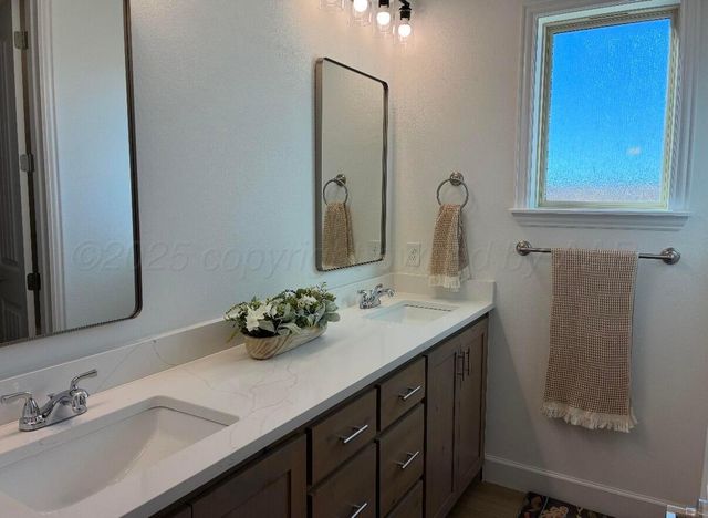 107 BULLRUSH Drive, Canyon, TX 79015