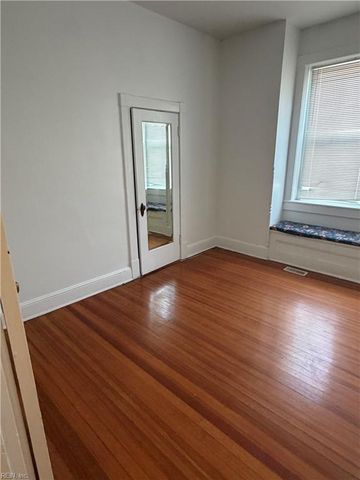 511 Hampton Pl Apt A, Portsmouth, VA 23704