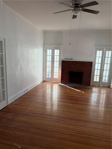 511 Hampton Pl Apt A, Portsmouth, VA 23704