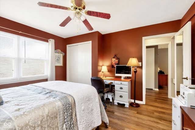 1136 Paradise Way N UNIT B, Greenwood, IN 46143