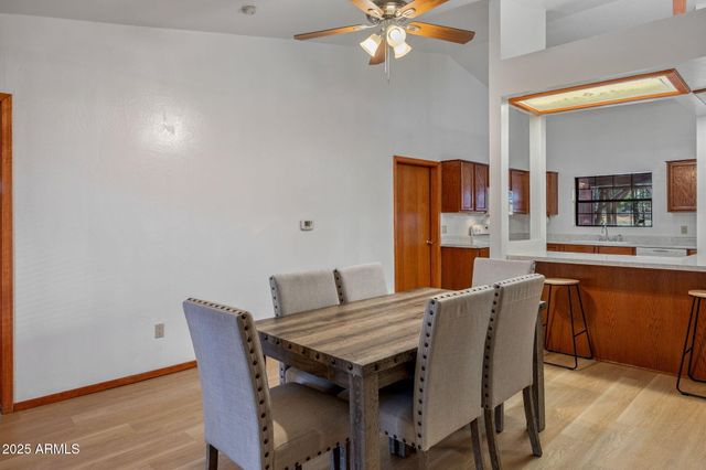 2202 FOREST PARK Drive, Overgaard, AZ 85933