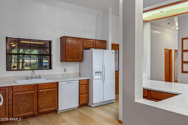 2202 FOREST PARK Drive, Overgaard, AZ 85933