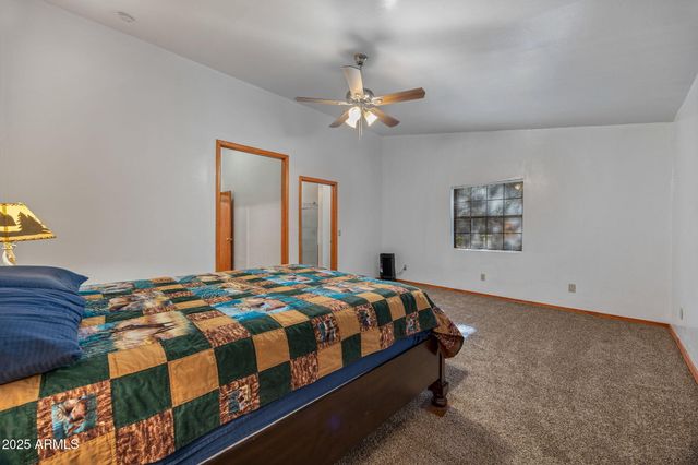 2202 FOREST PARK Drive, Overgaard, AZ 85933