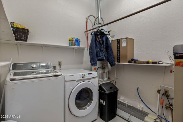 2202 FOREST PARK Drive, Overgaard, AZ 85933