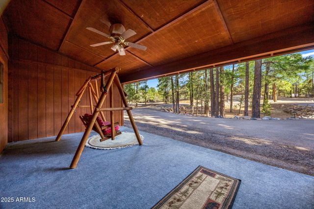2202 FOREST PARK Drive, Overgaard, AZ 85933