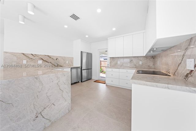 936 SW 19th St, Fort Lauderdale, FL 33315