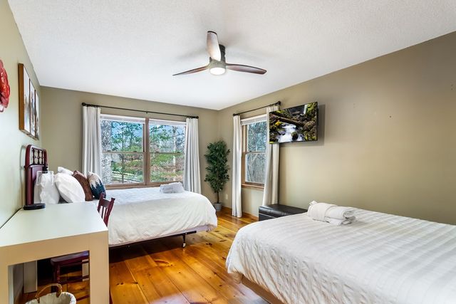 174 Seneca Way, Ellijay, GA 30540