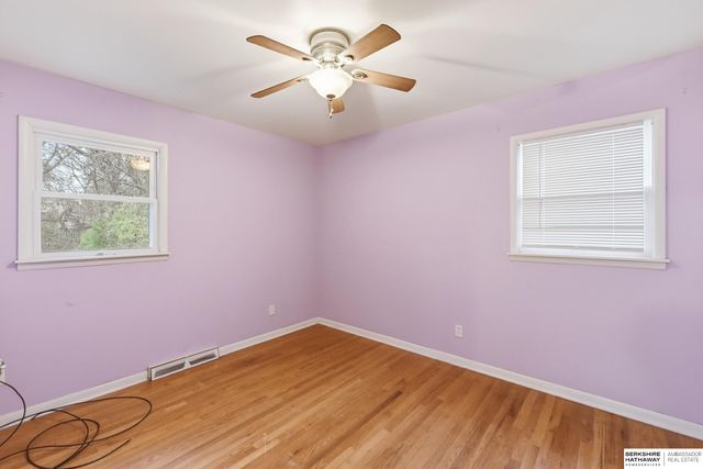 1428 Maenner Drive, Omaha, NE 68114