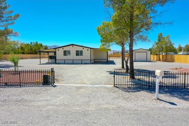 670 Cynthia Street, Pahrump, NV 89048