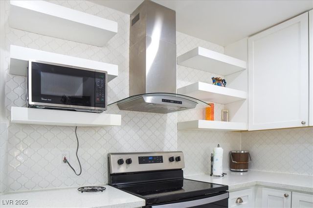 670 Cynthia Street, Pahrump, NV 89048