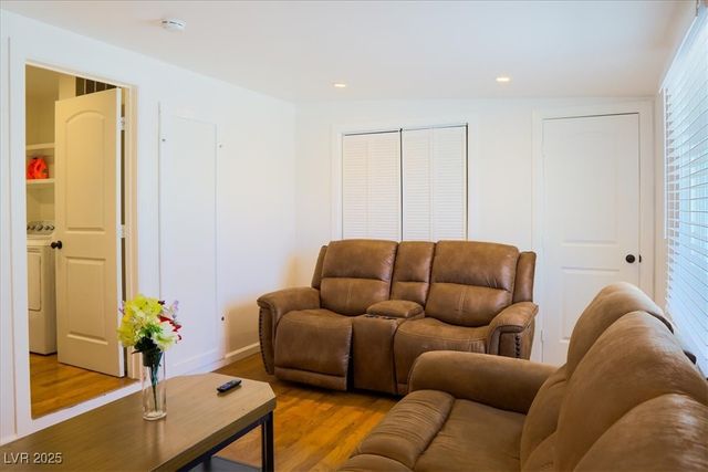 670 Cynthia Street, Pahrump, NV 89048