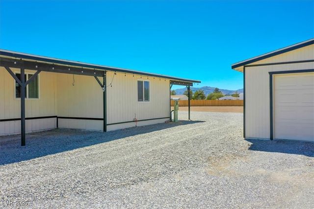 670 Cynthia Street, Pahrump, NV 89048