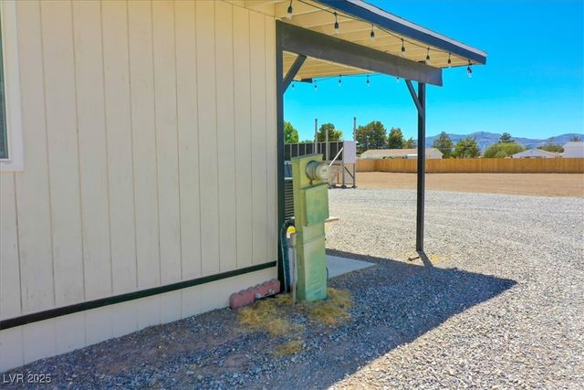 670 Cynthia Street, Pahrump, NV 89048