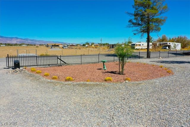 670 Cynthia Street, Pahrump, NV 89048