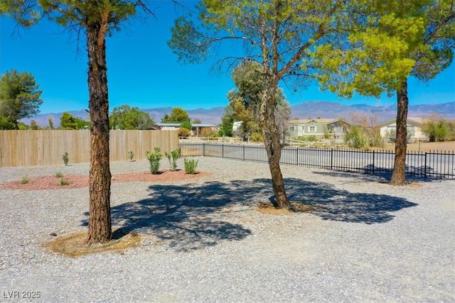 670 Cynthia Street, Pahrump, NV 89048