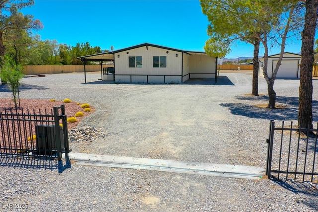 670 Cynthia Street, Pahrump, NV 89048