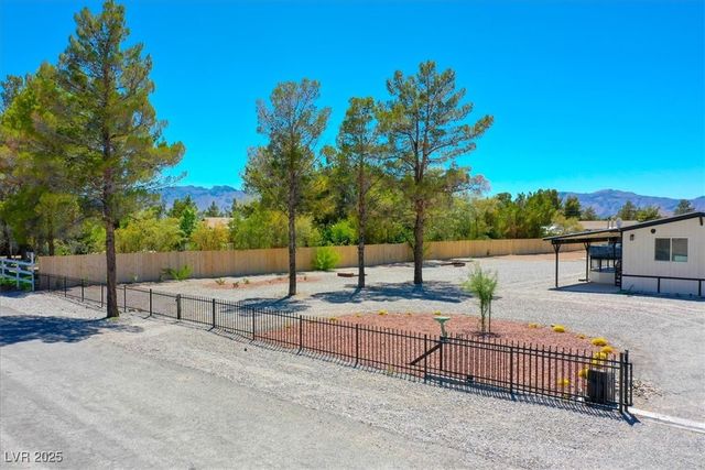 670 Cynthia Street, Pahrump, NV 89048