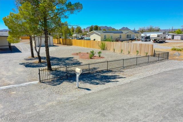 670 Cynthia Street, Pahrump, NV 89048