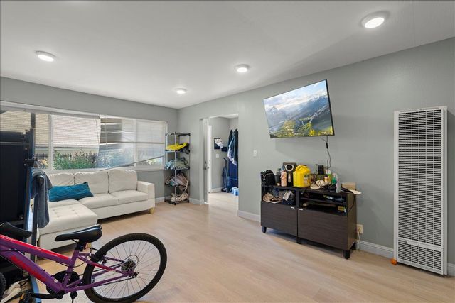 2261 48th Avenue, Oakland, CA 94601