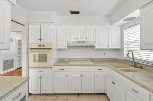 450 W CANTON AVENUE, Winter Park, FL 32789