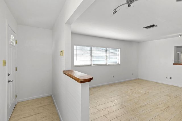 450 W CANTON AVENUE, Winter Park, FL 32789
