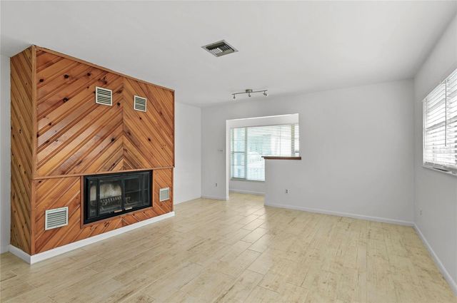 450 W CANTON AVENUE, Winter Park, FL 32789